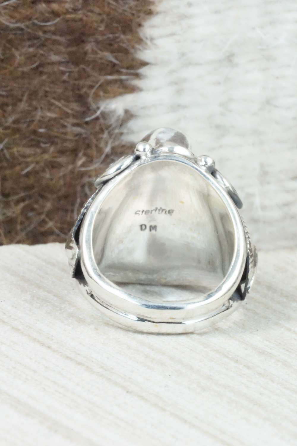 Spiny Oyster & Sterling Silver Ring - Darrell Morgan - Size 7.5