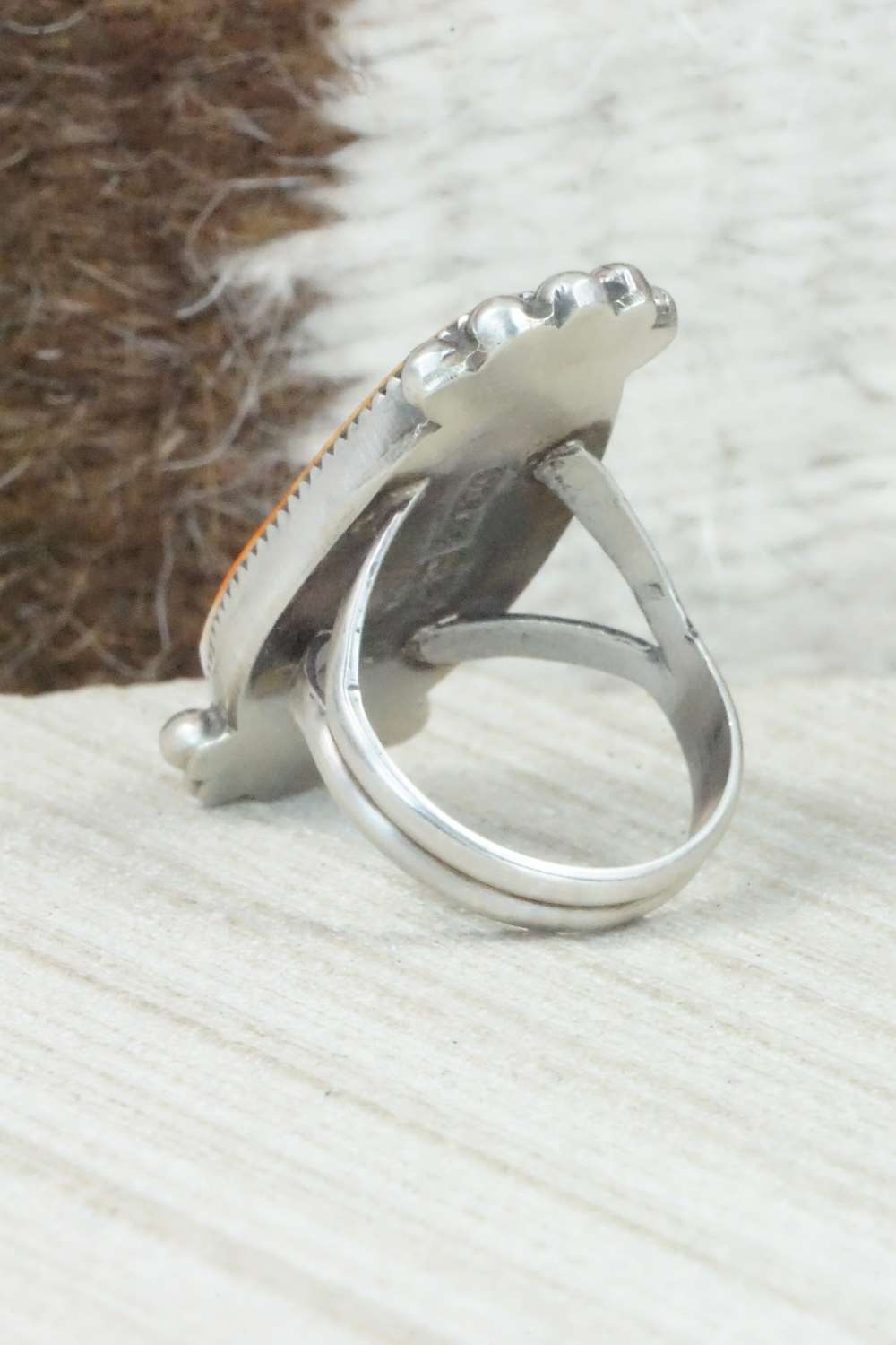 Spiny Oyster & Sterling Silver Ring - Selina Warner - Size 6.5