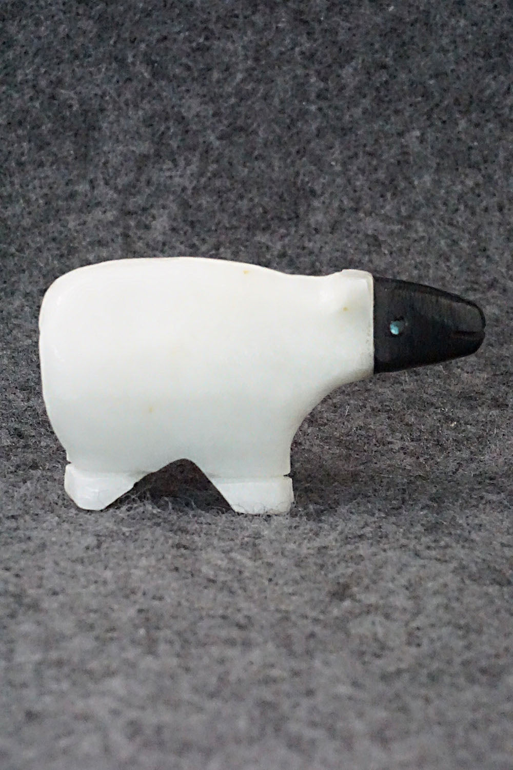 Lamb Zuni Fetish Carving - Tim Lementino
