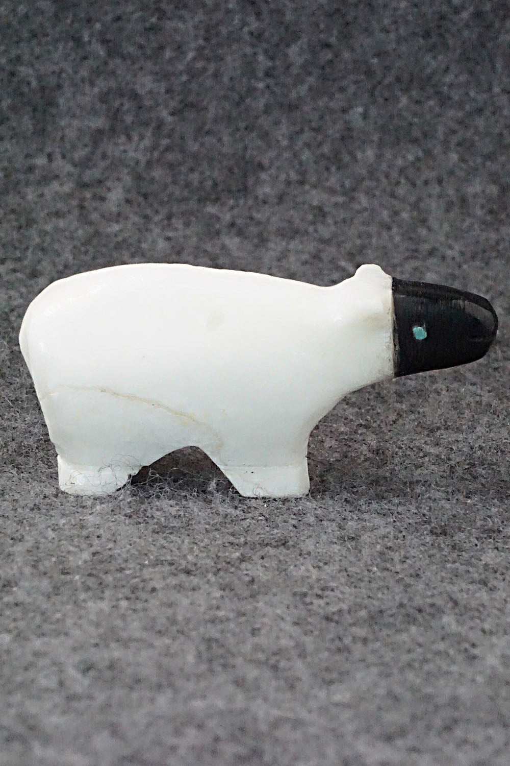 Lamb Zuni Fetish Carving - Tim Lementino