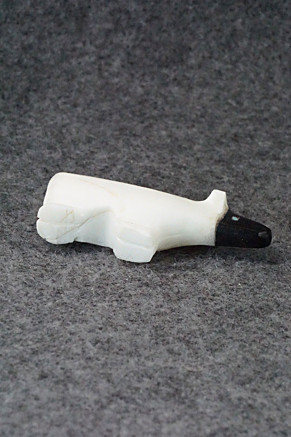 Lamb Zuni Fetish Carving - Tim Lementino