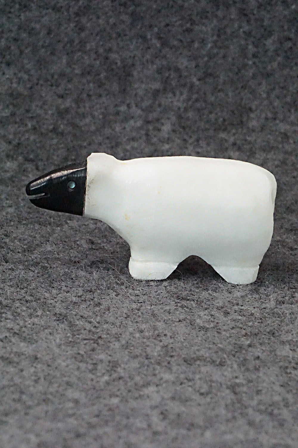 Lamb Zuni Fetish Carving - Tim Lementino