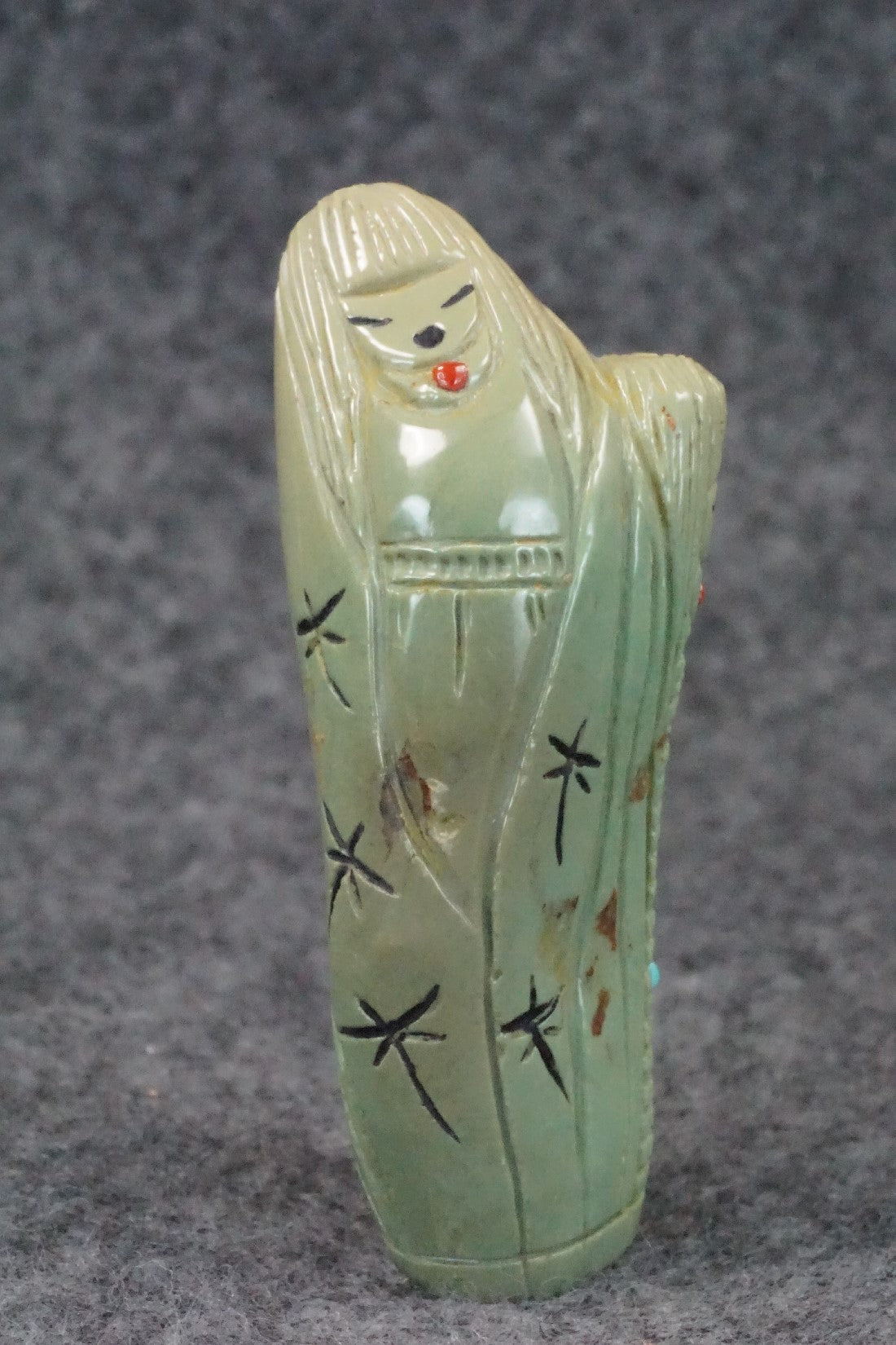 Corn Maiden Zuni Fetish Carving - Sandra Quandelacy