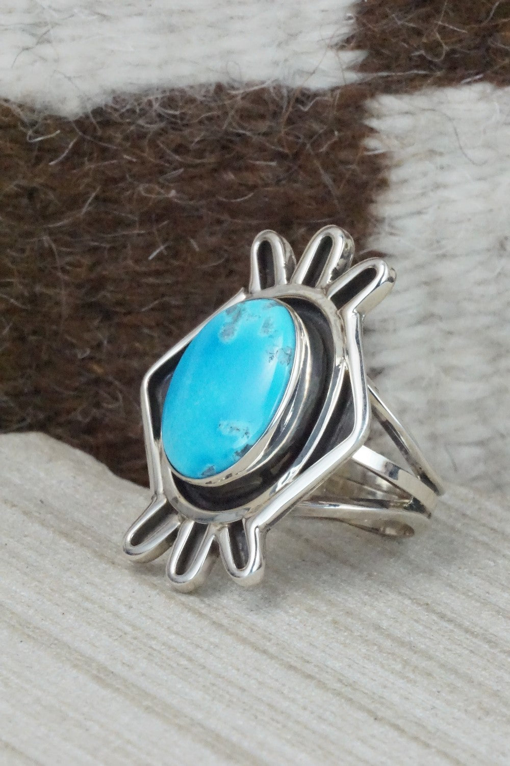 Turquoise & Sterling Silver Ring - Bobby Platero - Size 9