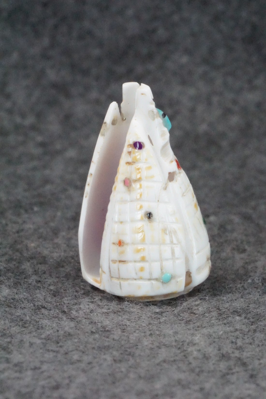 Corn Maiden Zuni Fetish Carving - Carl Etsate