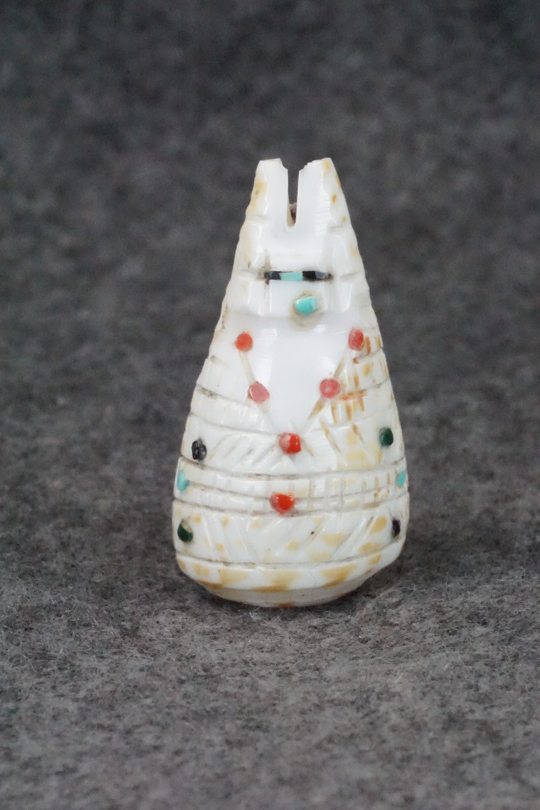 Corn Maiden Zuni Fetish Carving - Carl Etsate