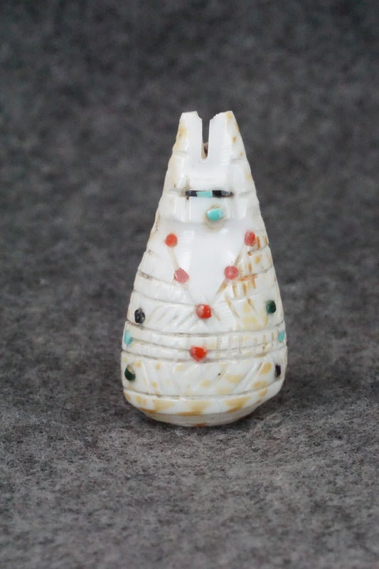 Corn Maiden Zuni Fetish Carving - Carl Etsate