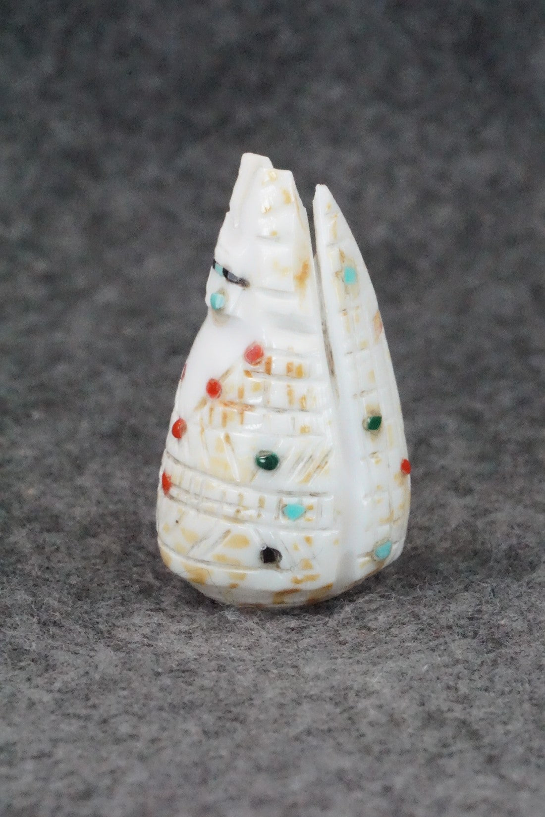 Corn Maiden Zuni Fetish Carving - Carl Etsate