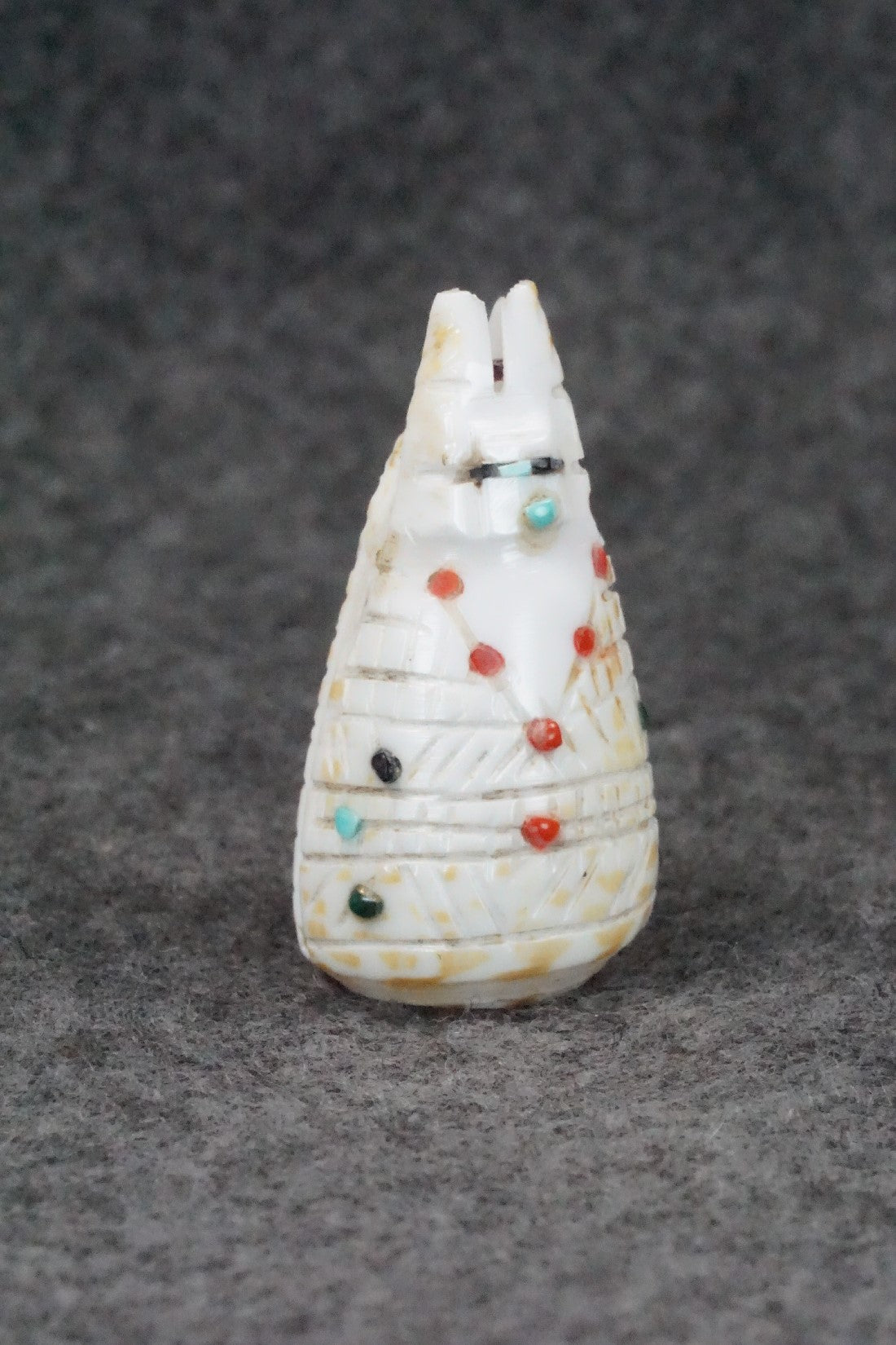 Corn Maiden Zuni Fetish Carving - Carl Etsate