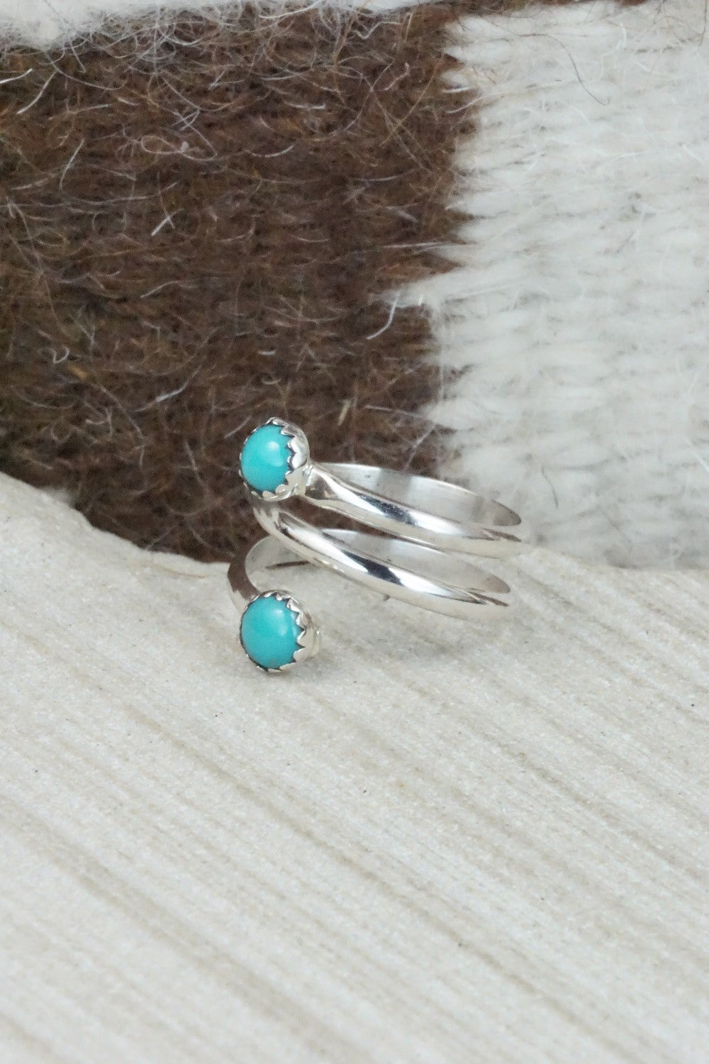 Turquoise & Sterling Silver Ring - Yolanda Skeets - Size 6.5