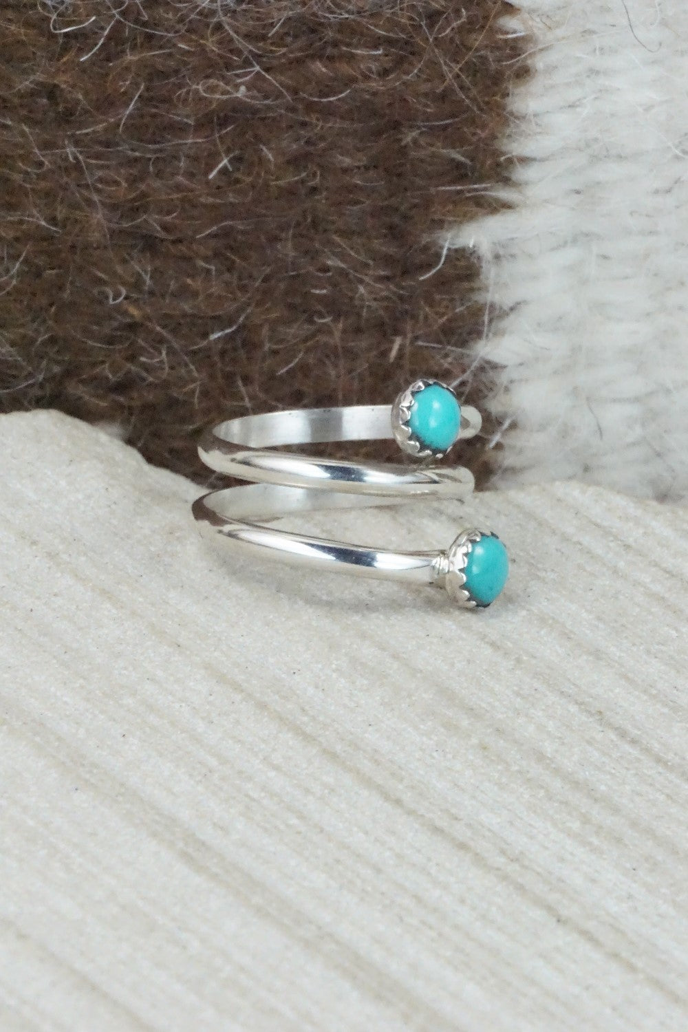 Turquoise & Sterling Silver Ring - Yolanda Skeets - Size 6.75