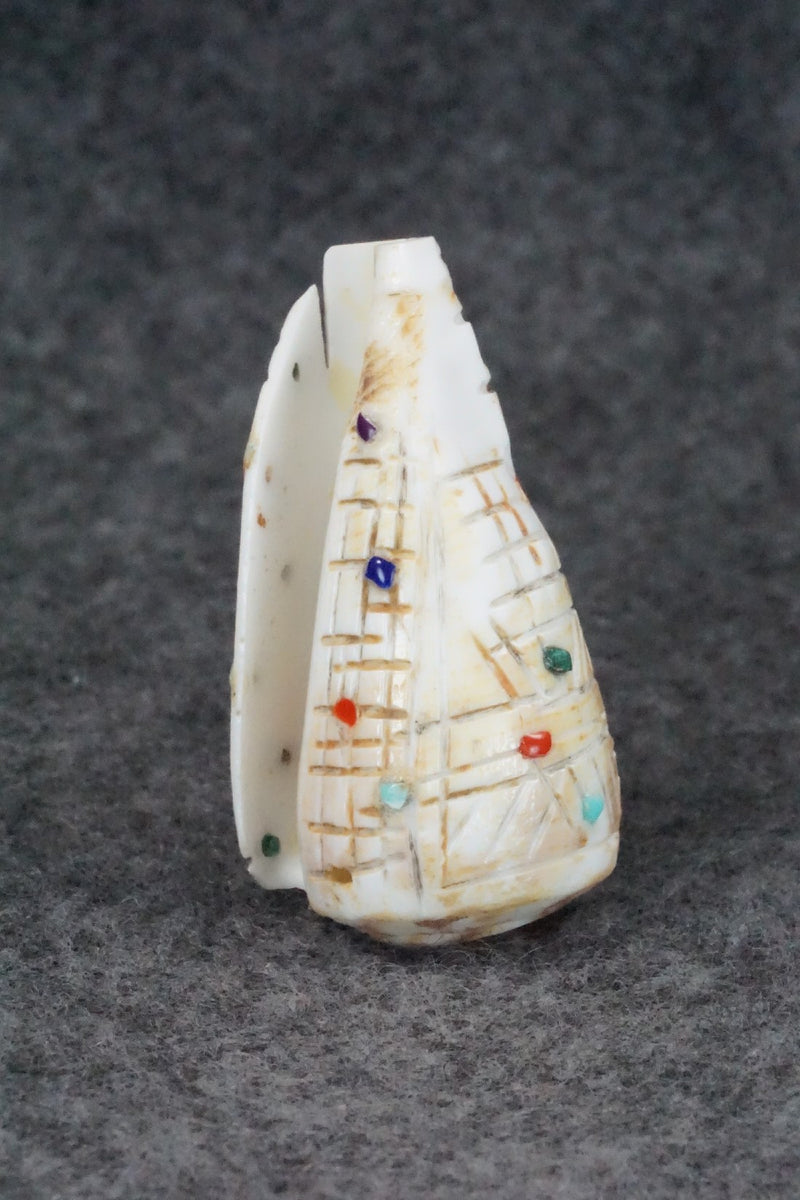 Corn Maiden Zuni Fetish Carving - Carl Etsate