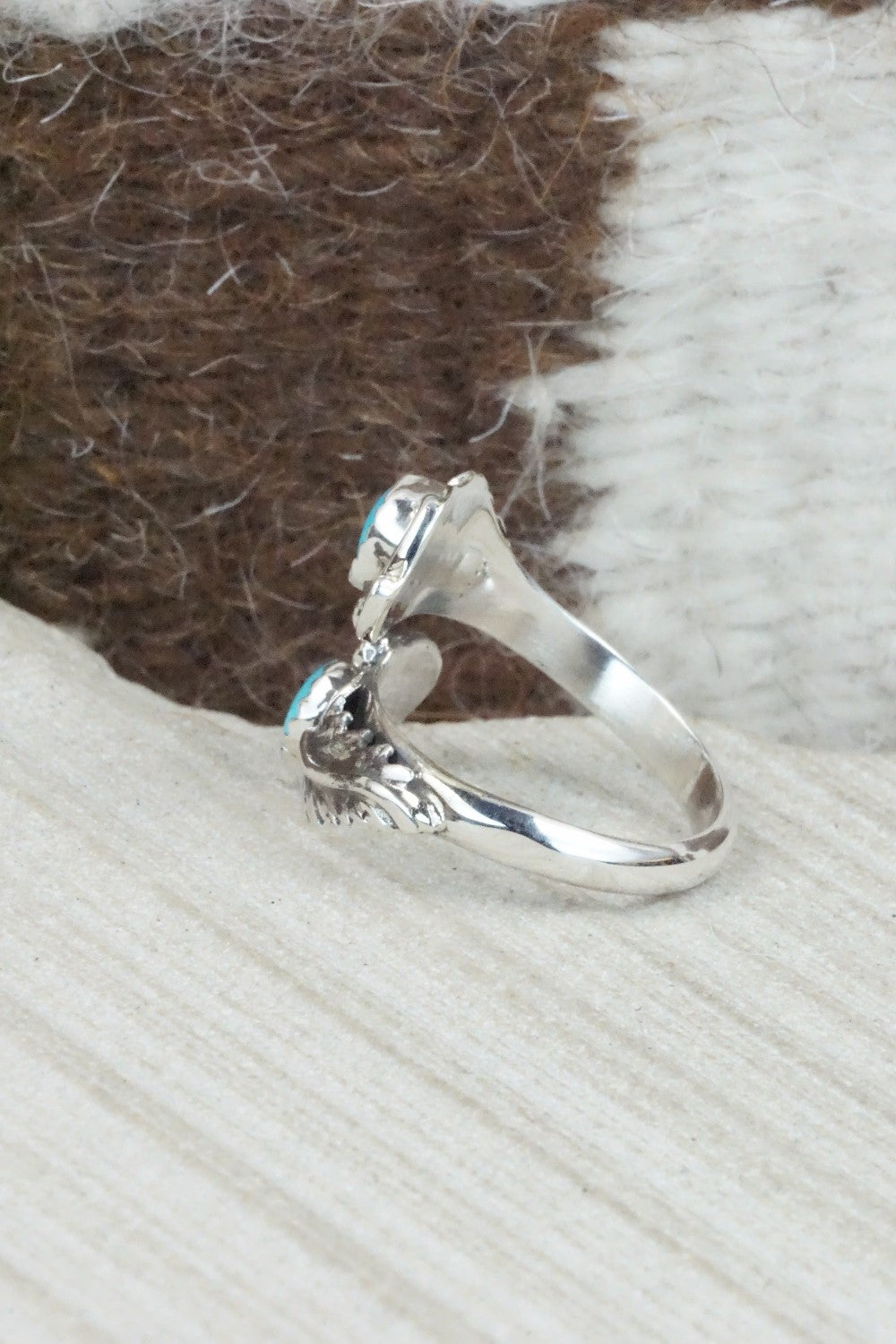 Turquoise & Sterling Silver Ring - Etta Belin - Size 7.75