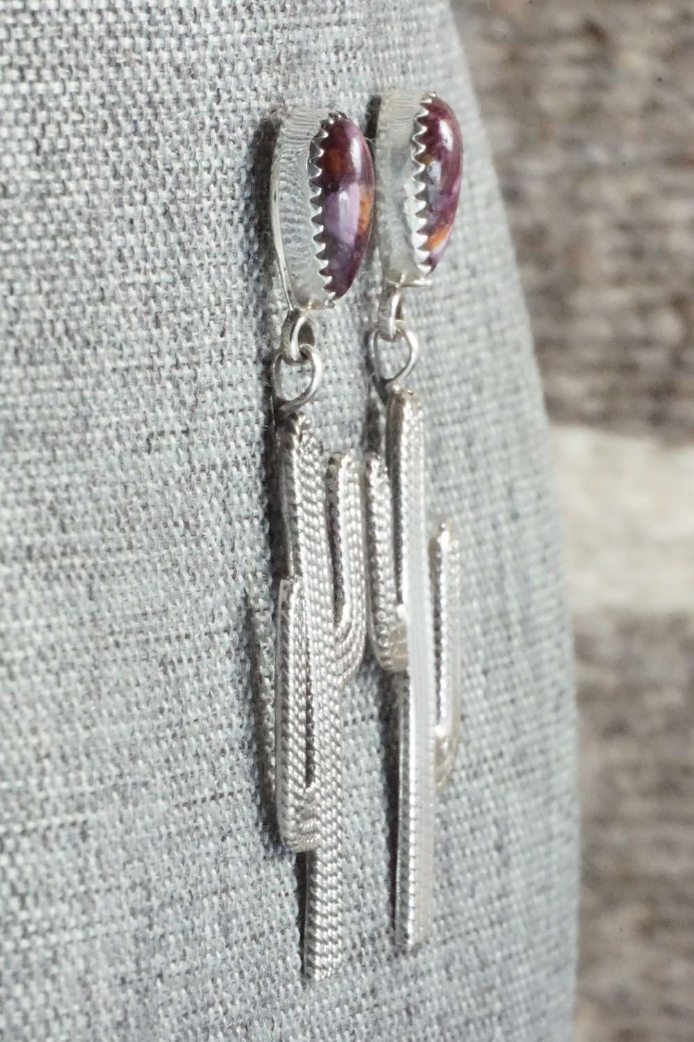 Spiny Oyster & Sterling Silver Earrings - Verley Betone