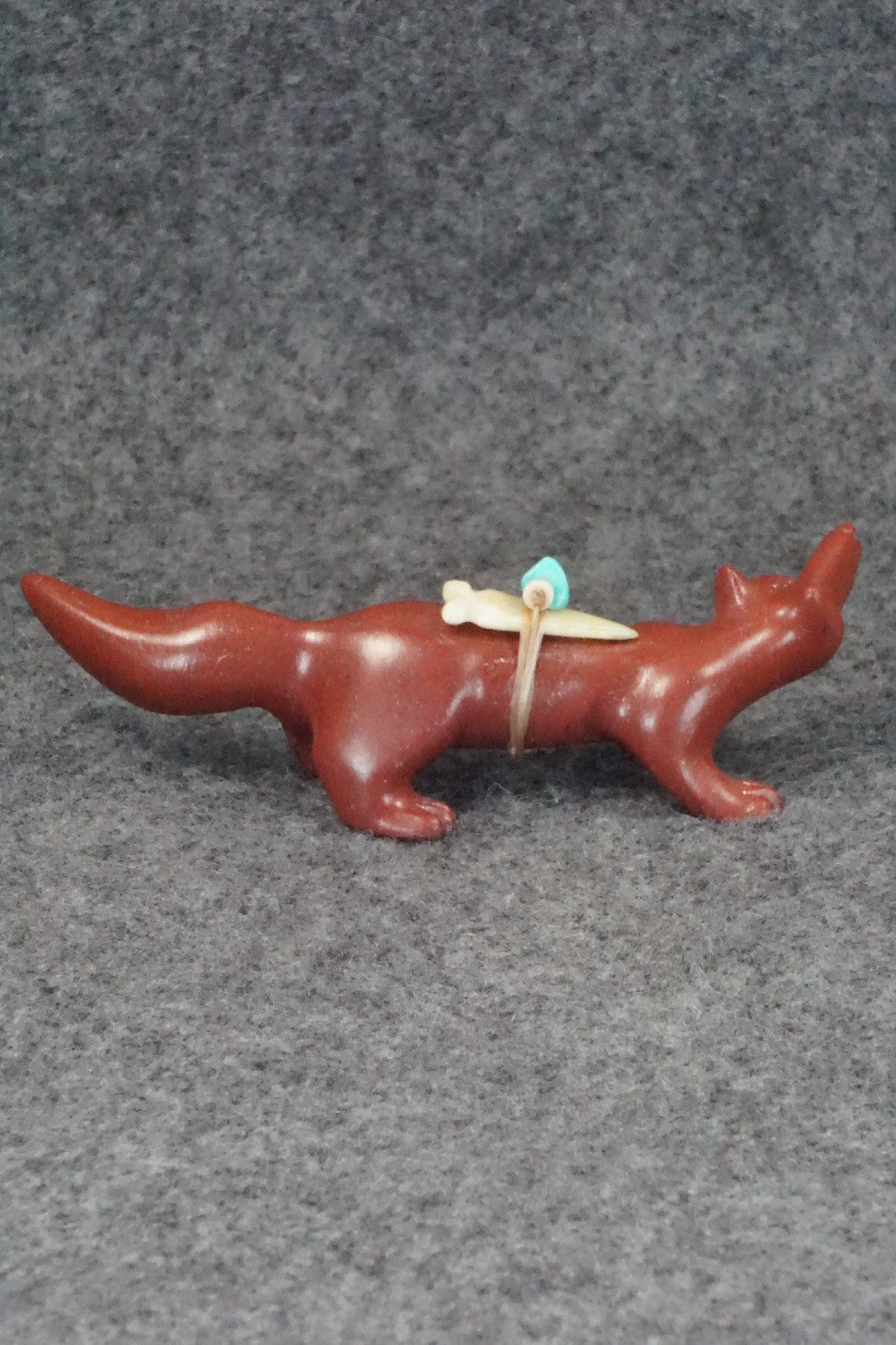 Wolf Zuni Fetish Carving - Albert Eustace