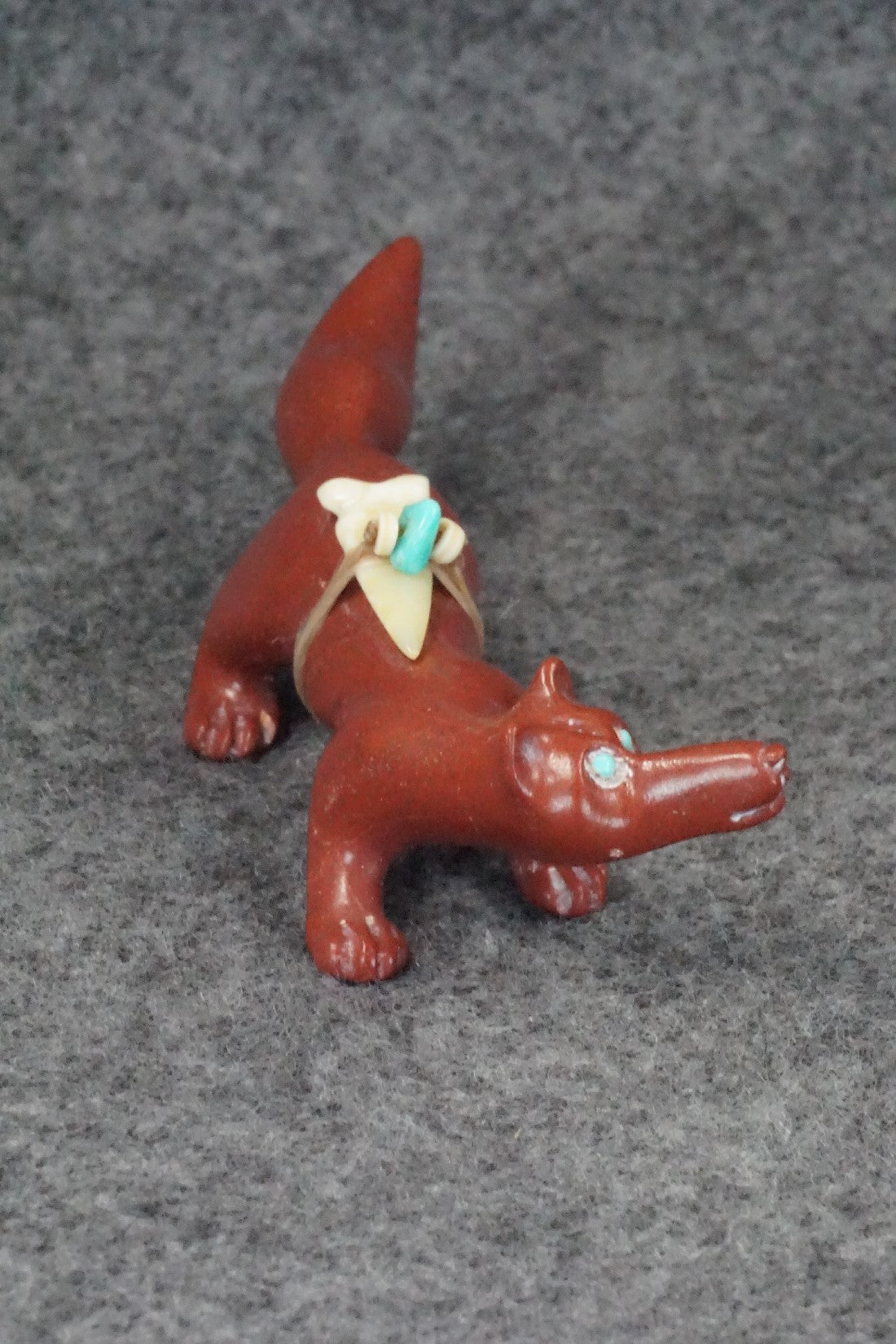 Wolf Zuni Fetish Carving - Albert Eustace