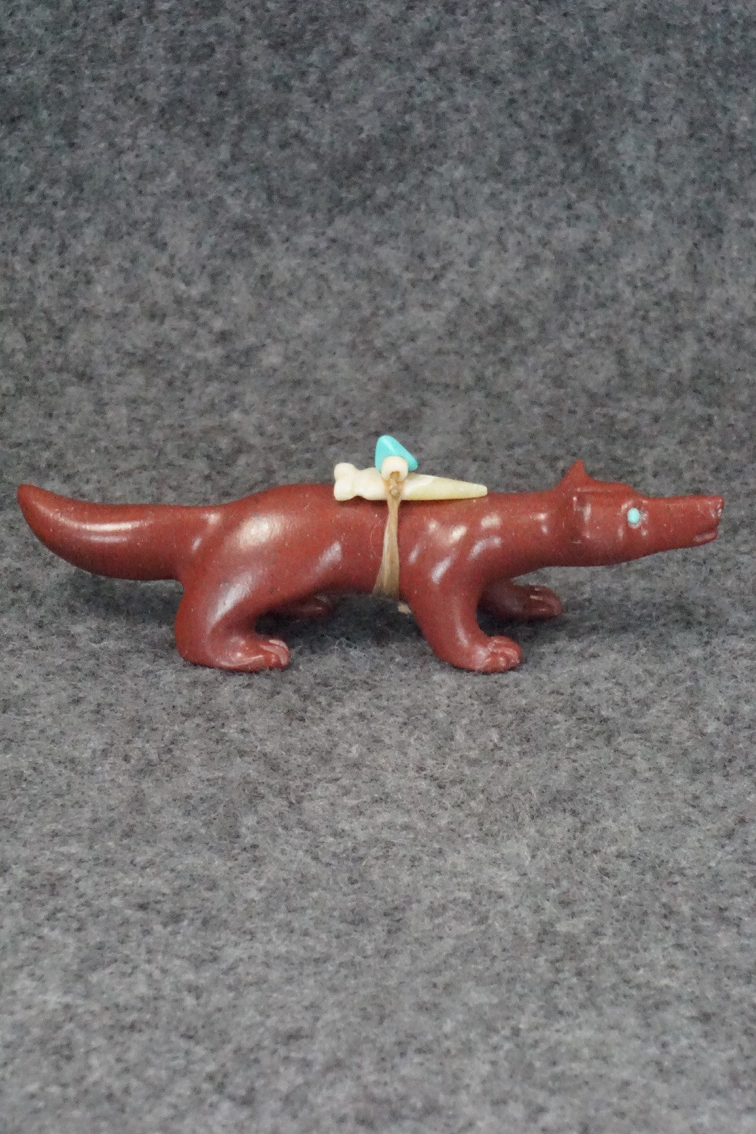 Wolf Zuni Fetish Carving - Albert Eustace