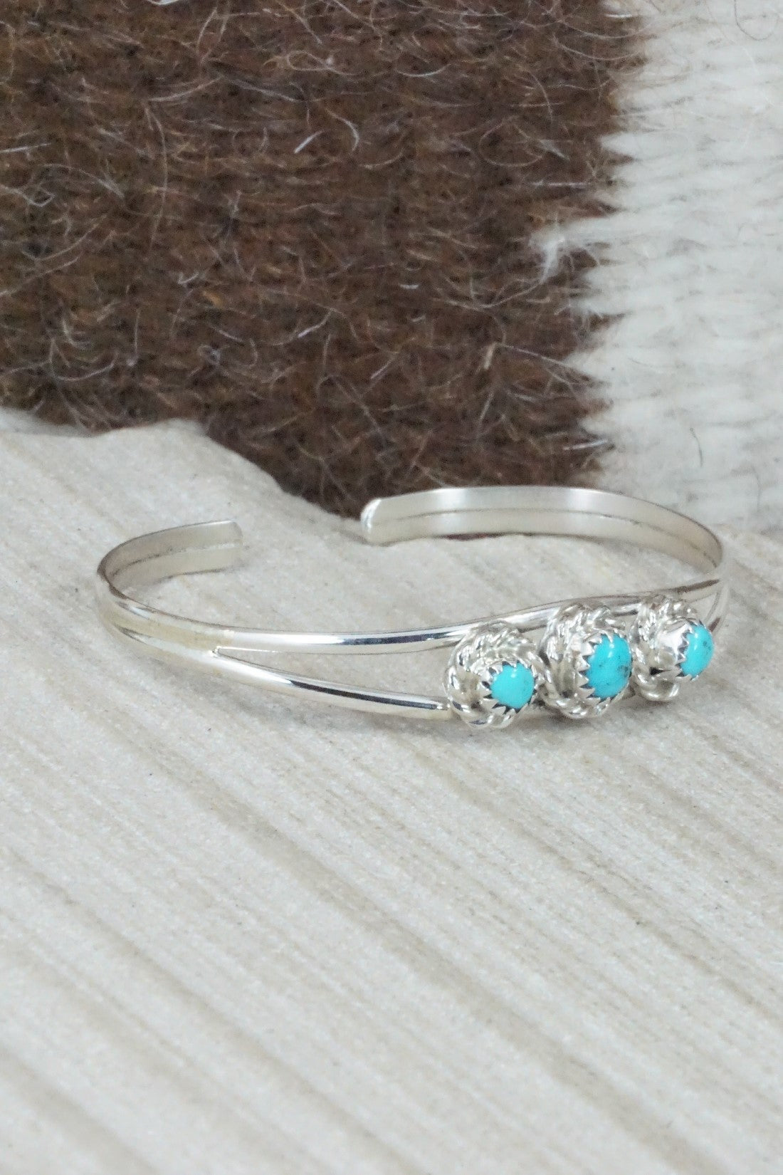 Turquoise & Sterling Silver Bracelet - Elton Cadman
