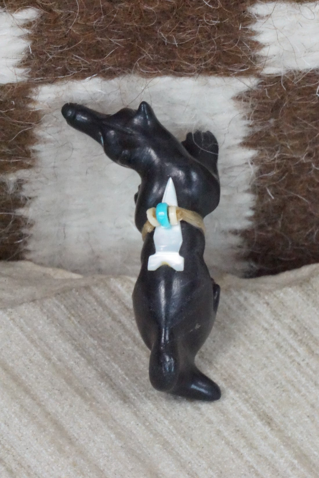 Wolf Zuni Fetish Carving - Albert Eustace