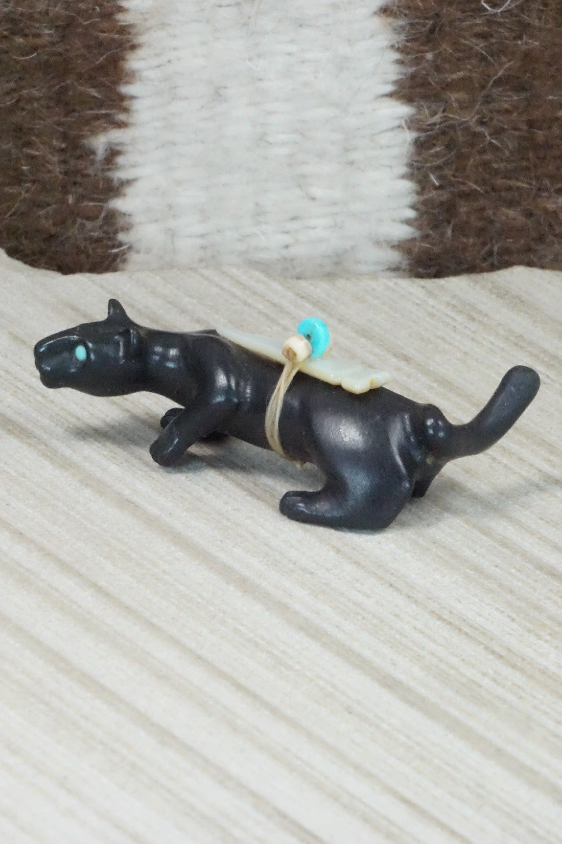 Mountain Lion Zuni Fetish Carving - Albert Eustace