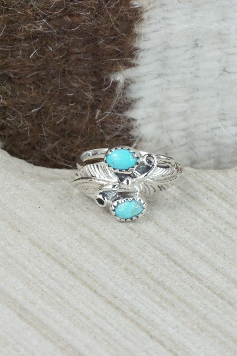 Turquoise & Sterling Silver Ring - Etta Belin - Size 7
