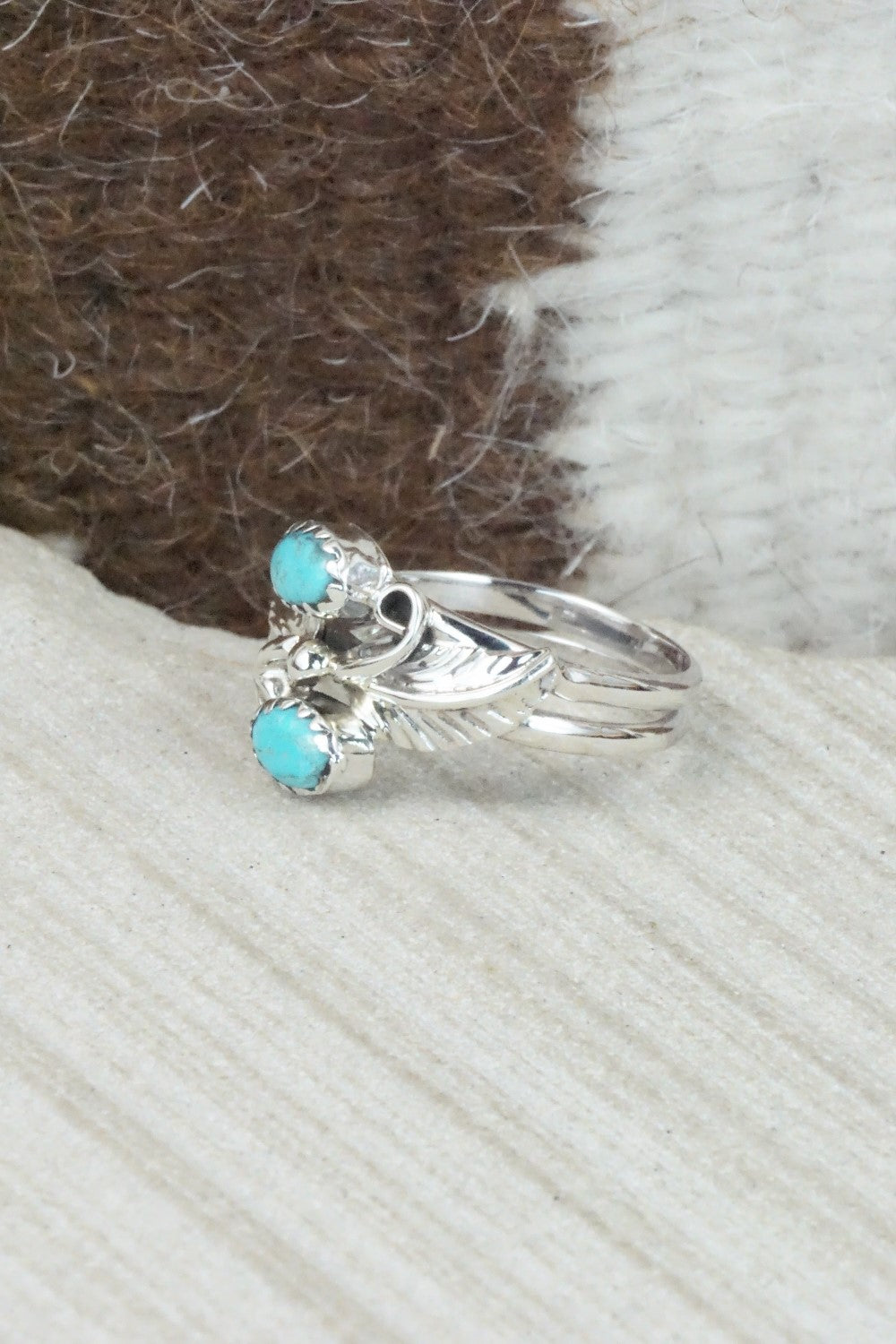 Turquoise & Sterling Silver Ring - Etta Belin - Size 7.5