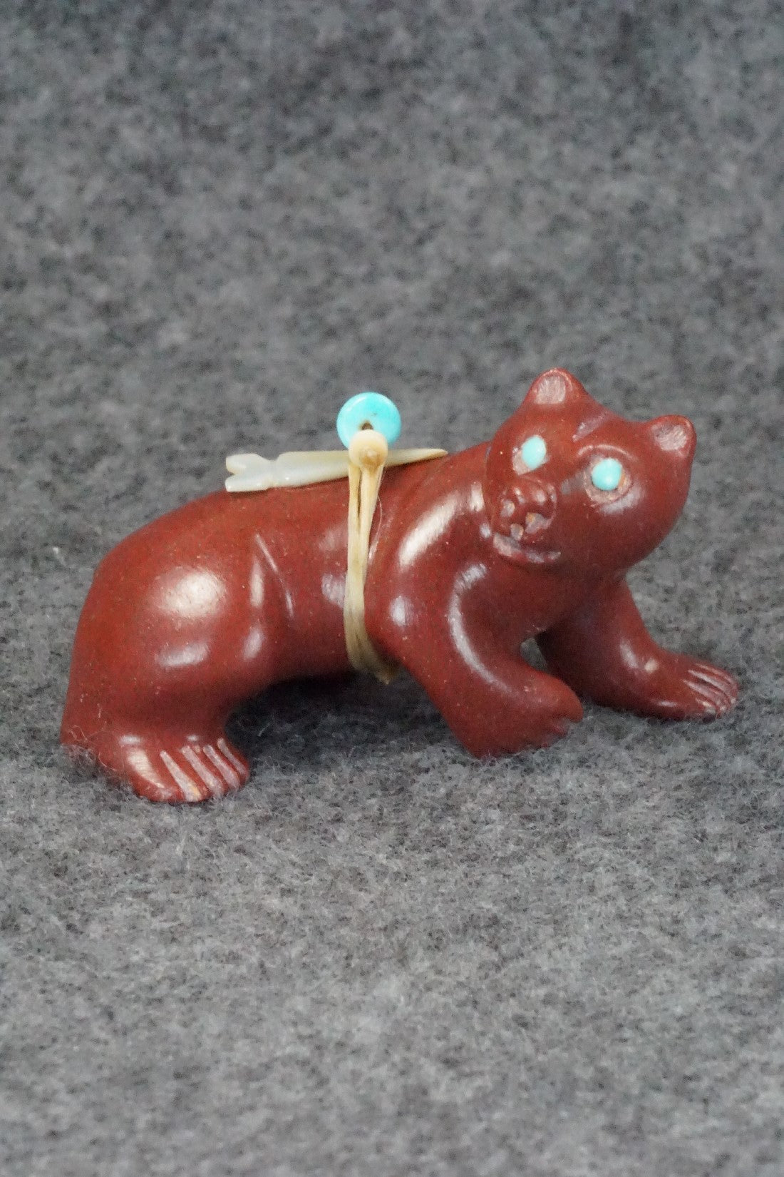 Bear Zuni Fetish Carving - Albert Eustace