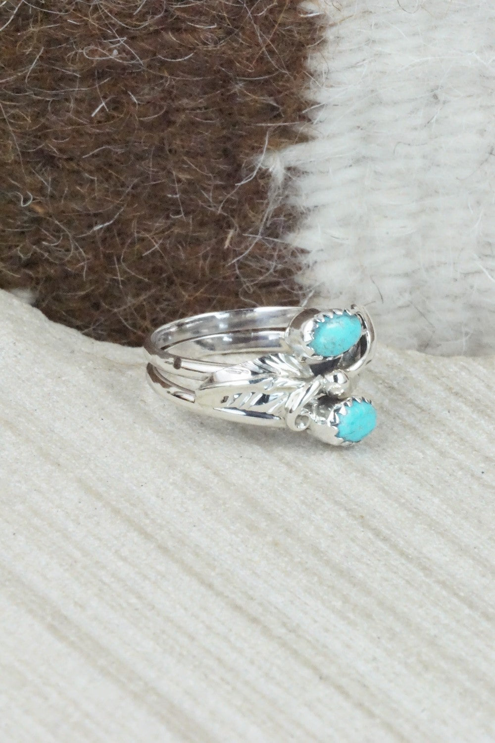 Turquoise & Sterling Silver Ring - Etta Belin - Size 7.5