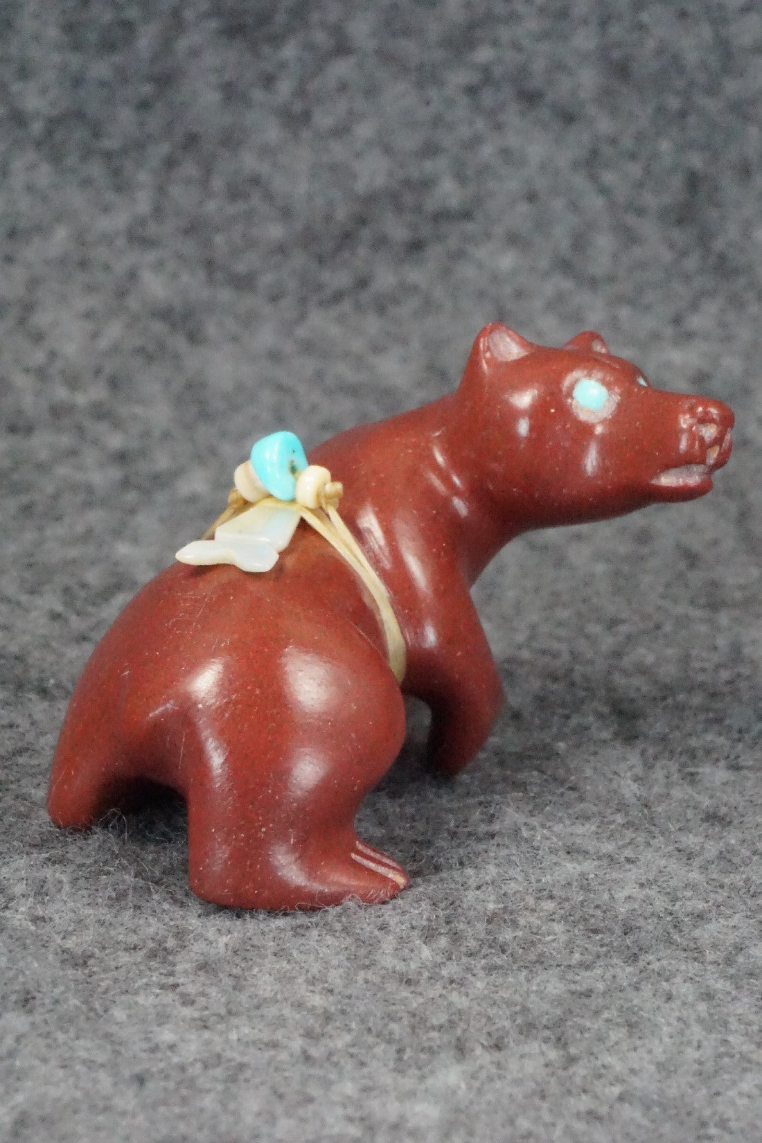 Bear Zuni Fetish Carving - Albert Eustace