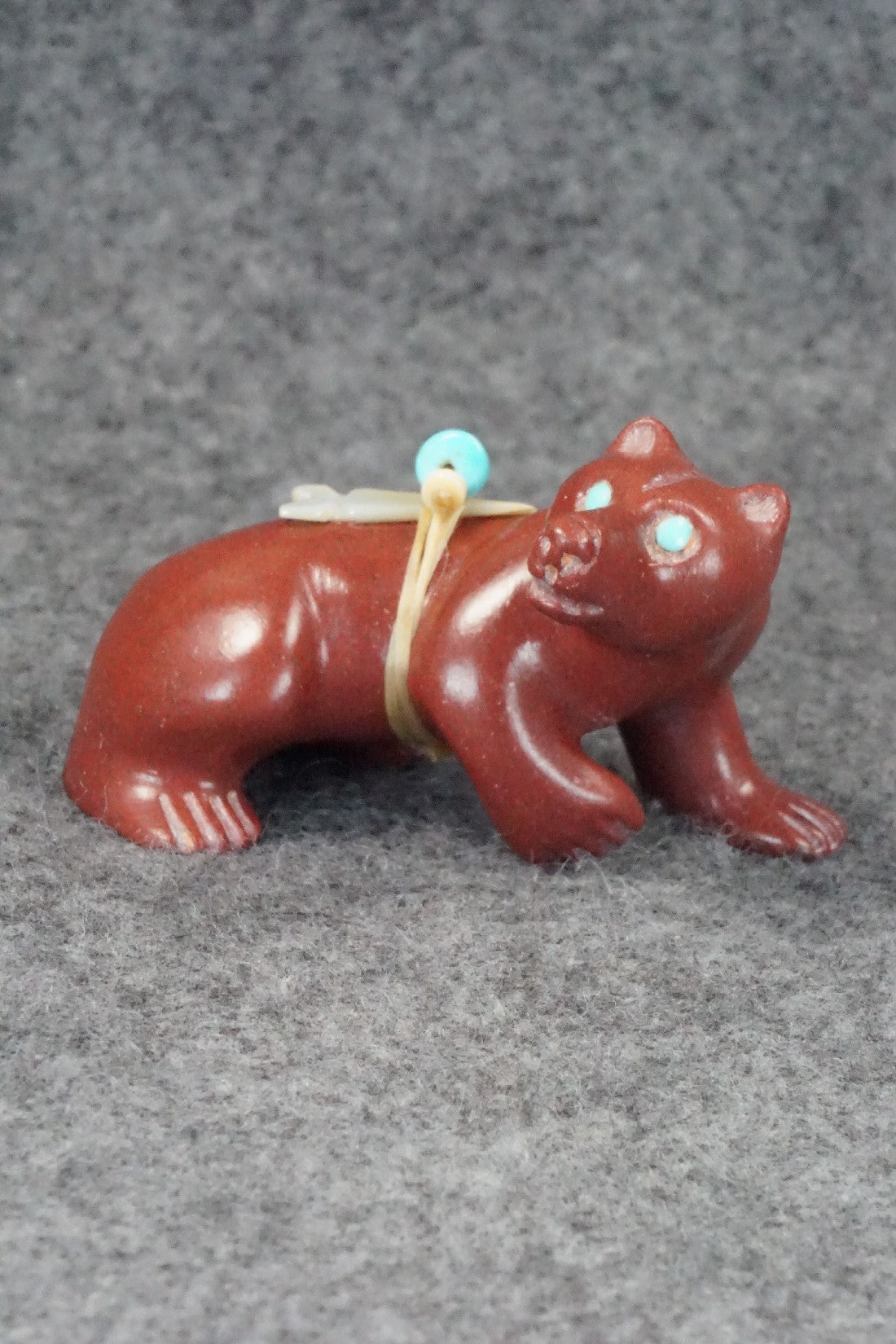 Bear Zuni Fetish Carving - Albert Eustace