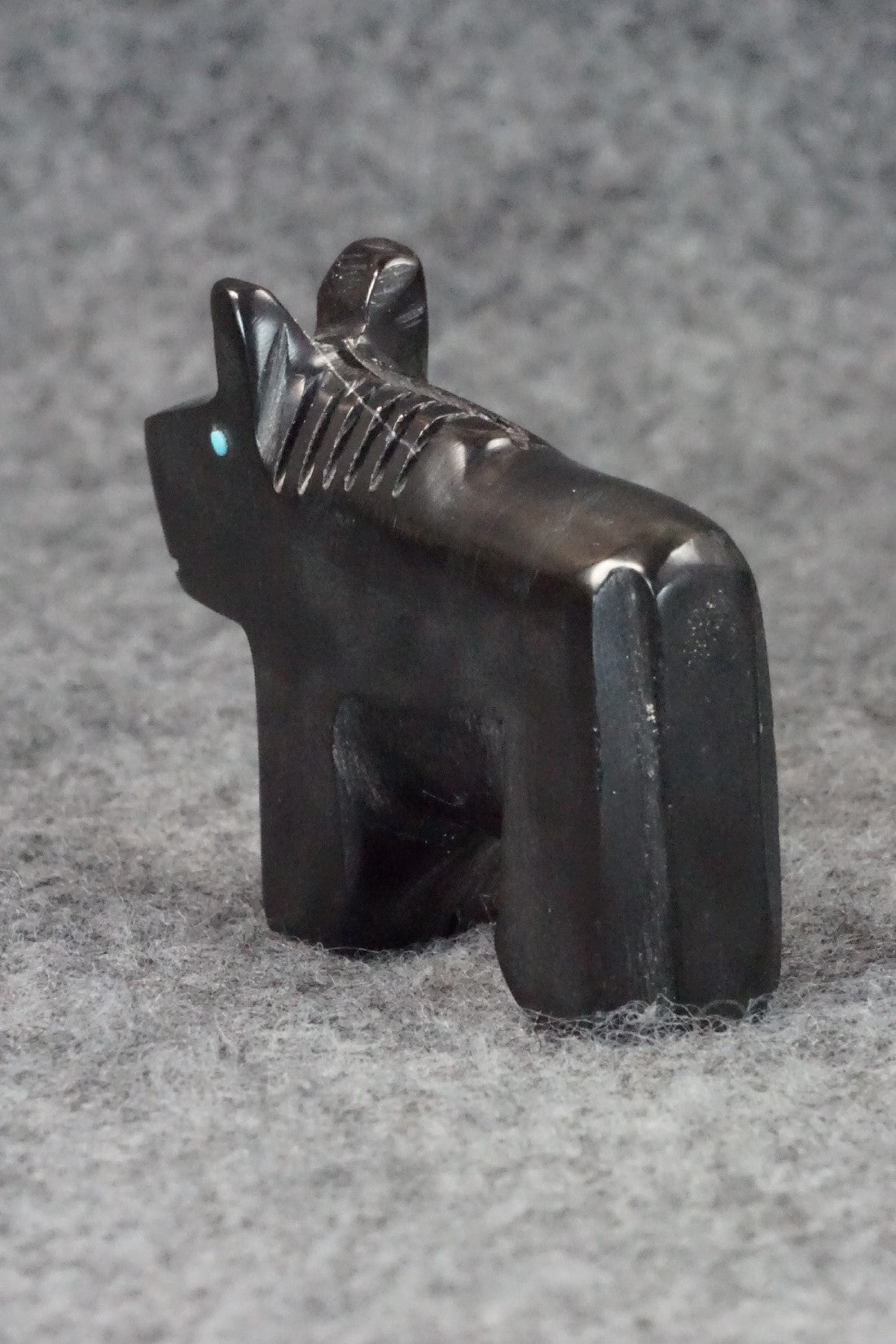 Horse Zuni Fetish Carving - Reynold Lunasee
