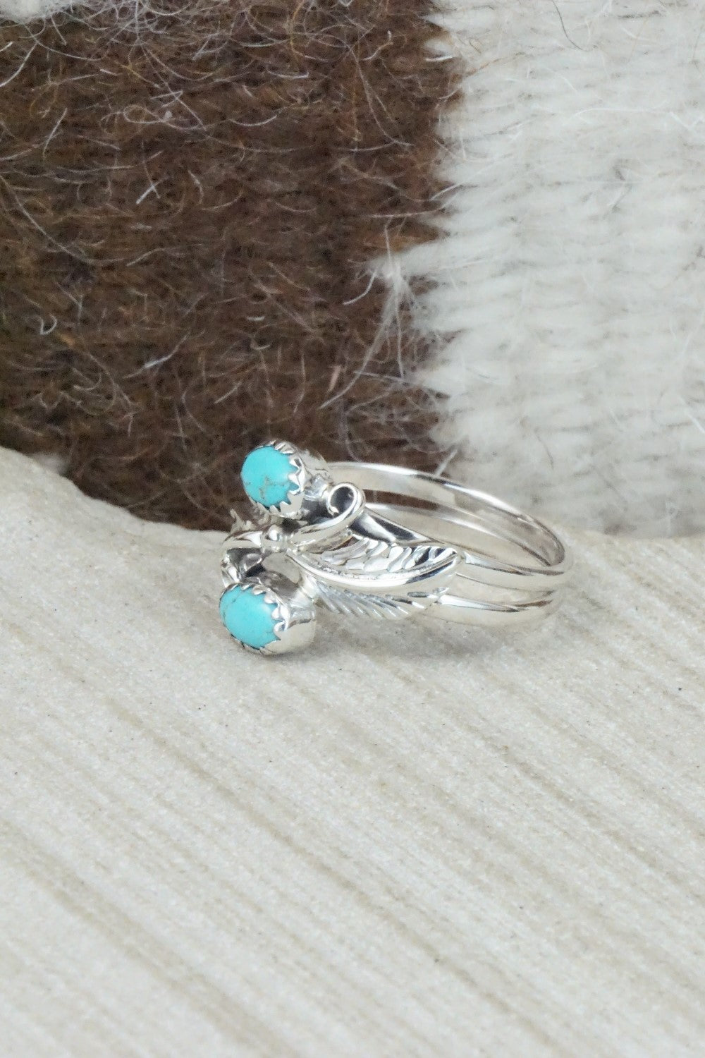 Turquoise & Sterling Silver Ring - Etta Belin - Size 9