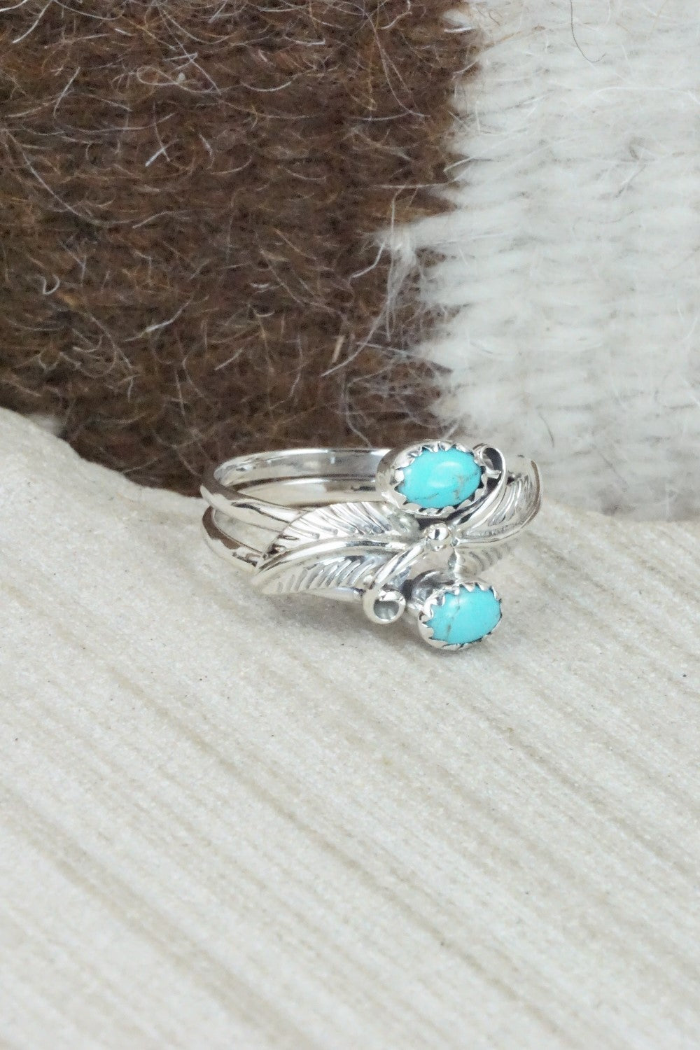 Turquoise & Sterling Silver Ring - Etta Belin - Size 9