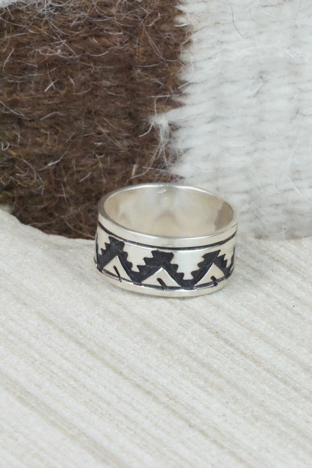 Sterling Silver Ring - Rosita Singer - Size 8.5