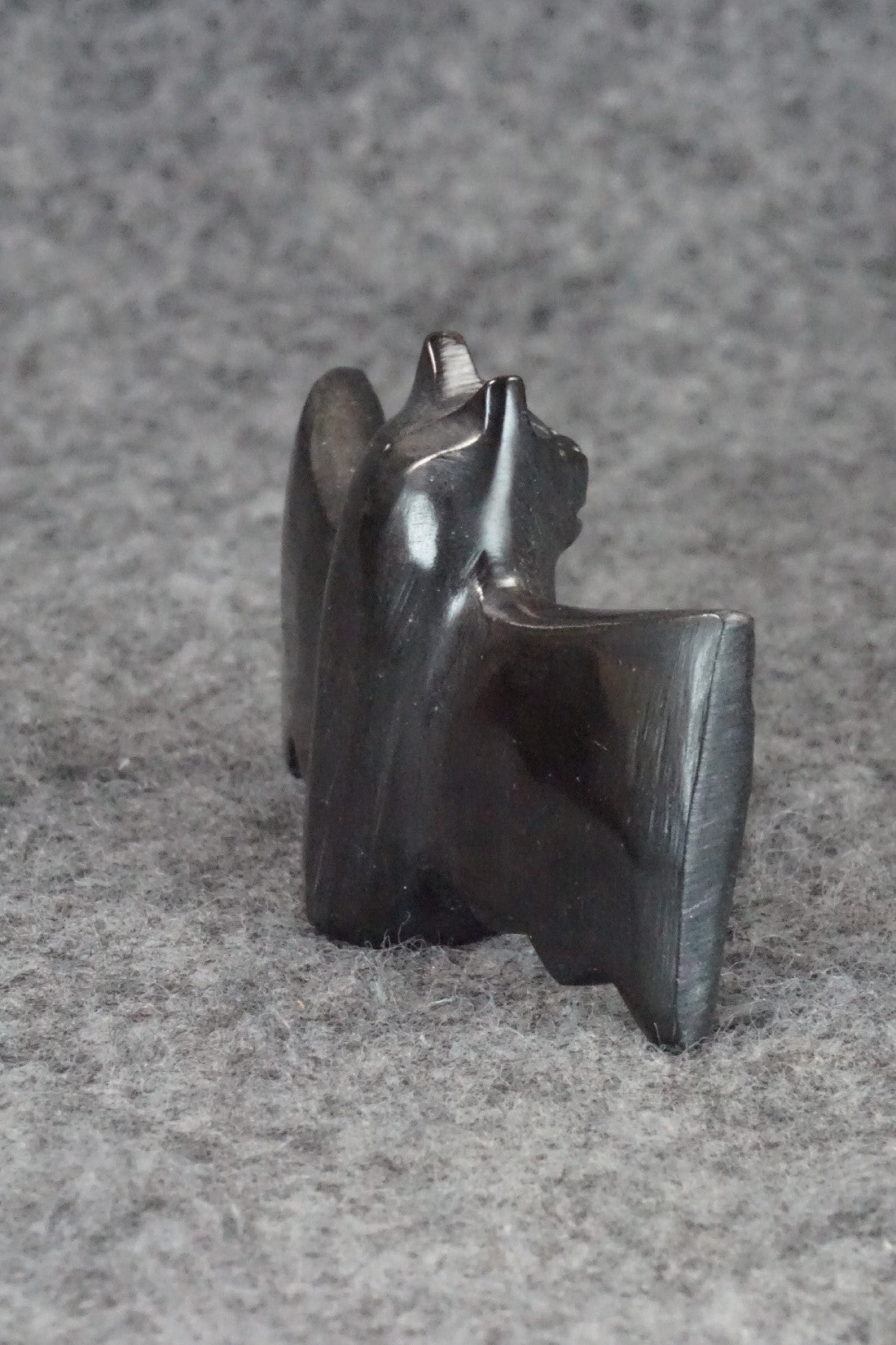 Bat Zuni Fetish Carving - Tim Lementino