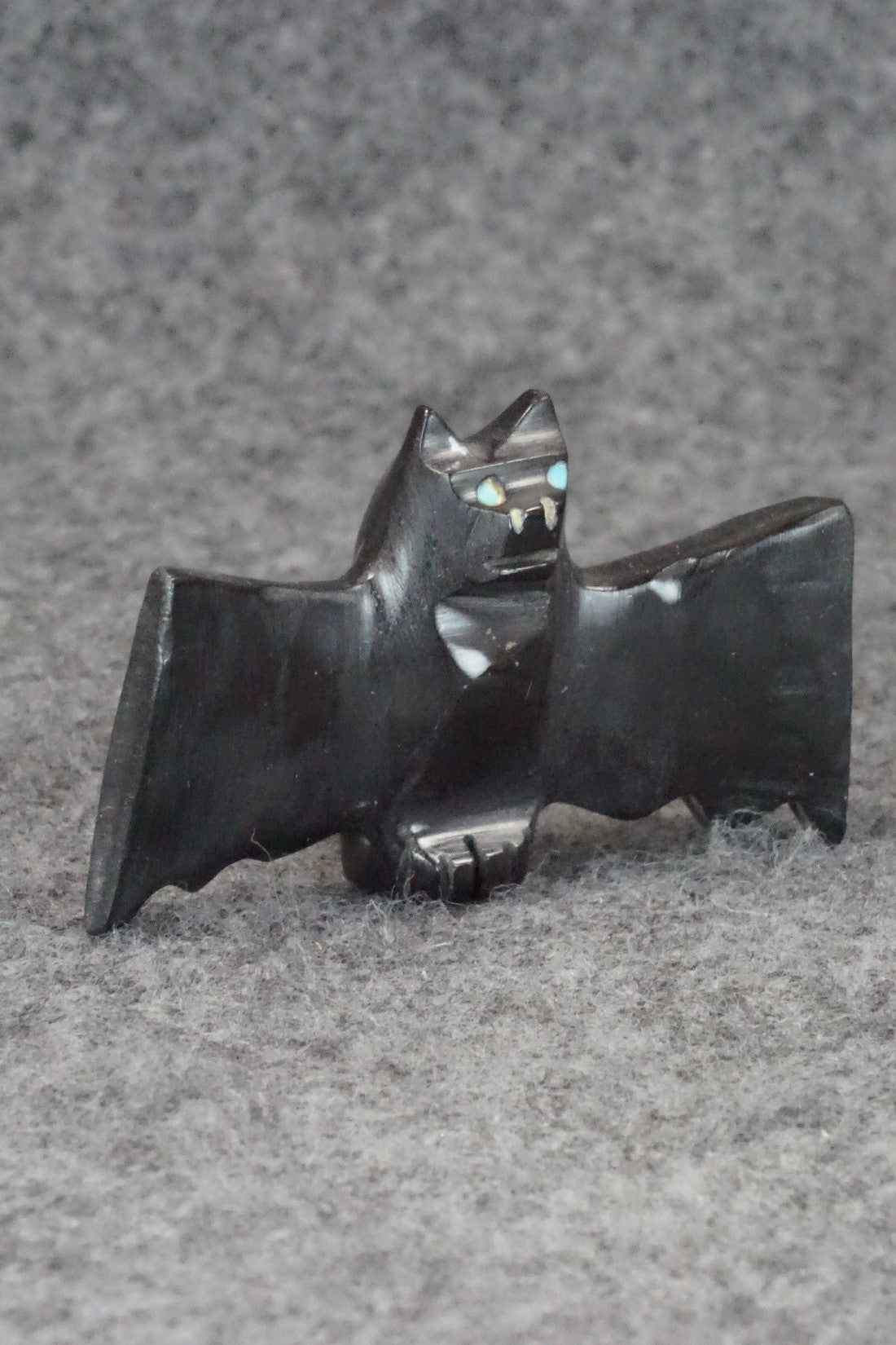 Bat Zuni Fetish Carving - Tim Lementino
