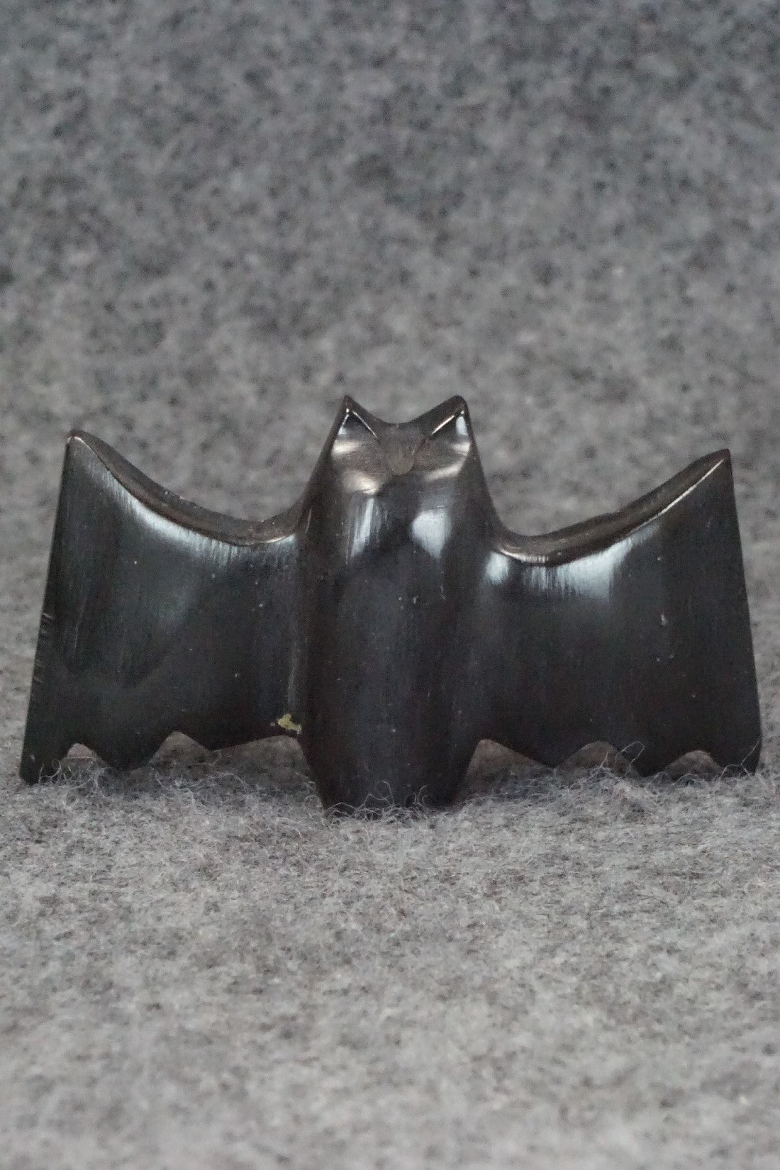 Bat Zuni Fetish Carving - Tim Lementino
