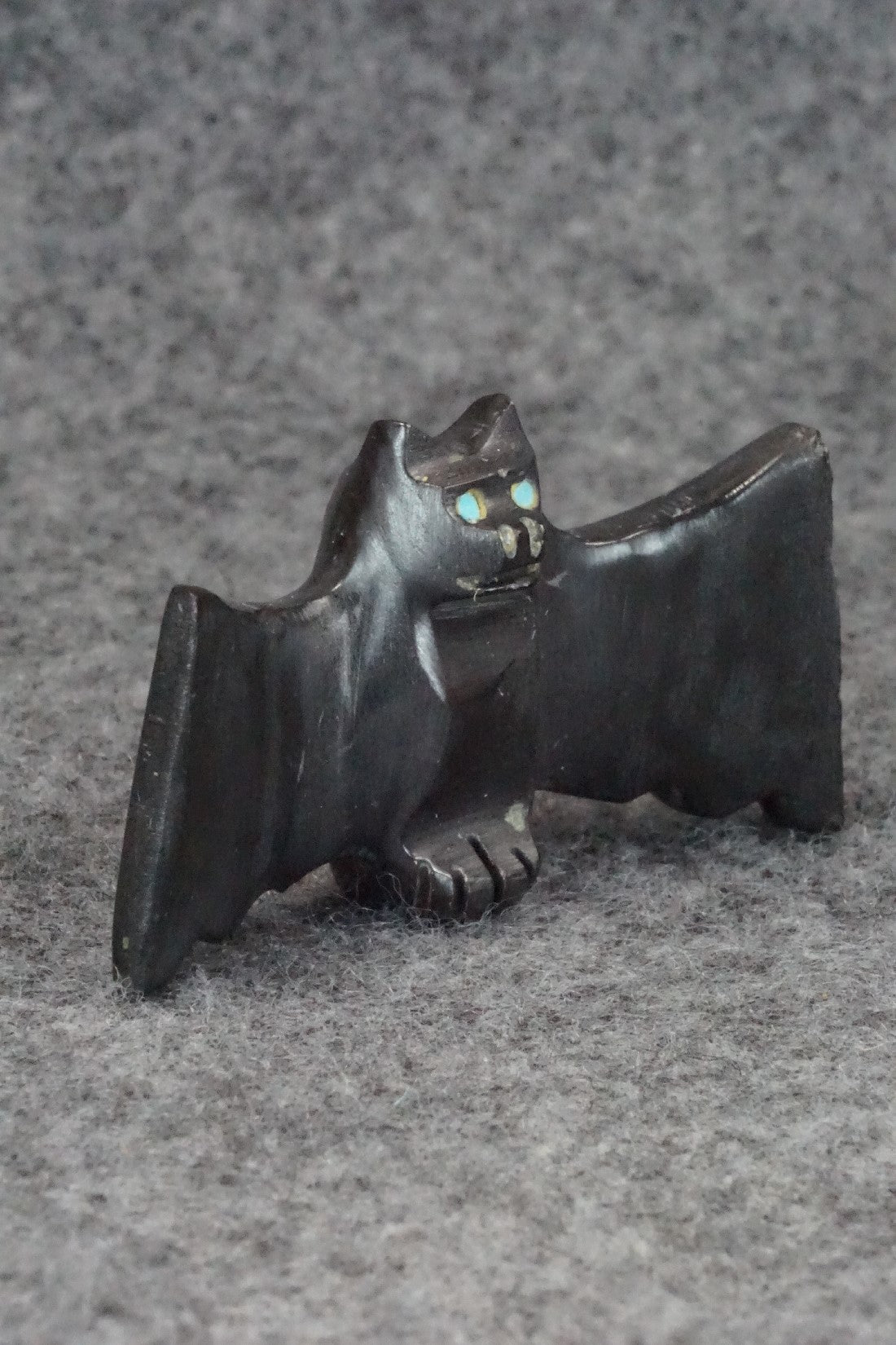Bat Zuni Fetish Carving - Tim Lementino