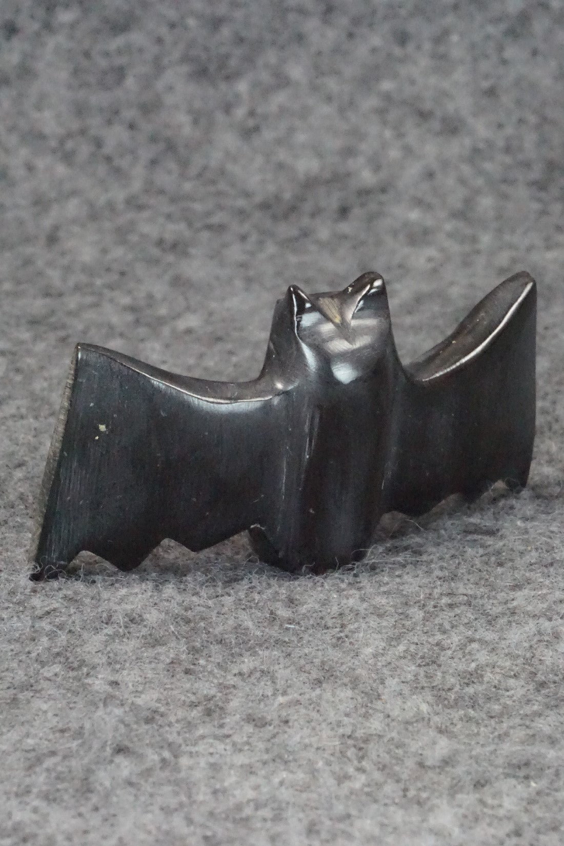 Bat Zuni Fetish Carving - Tim Lementino