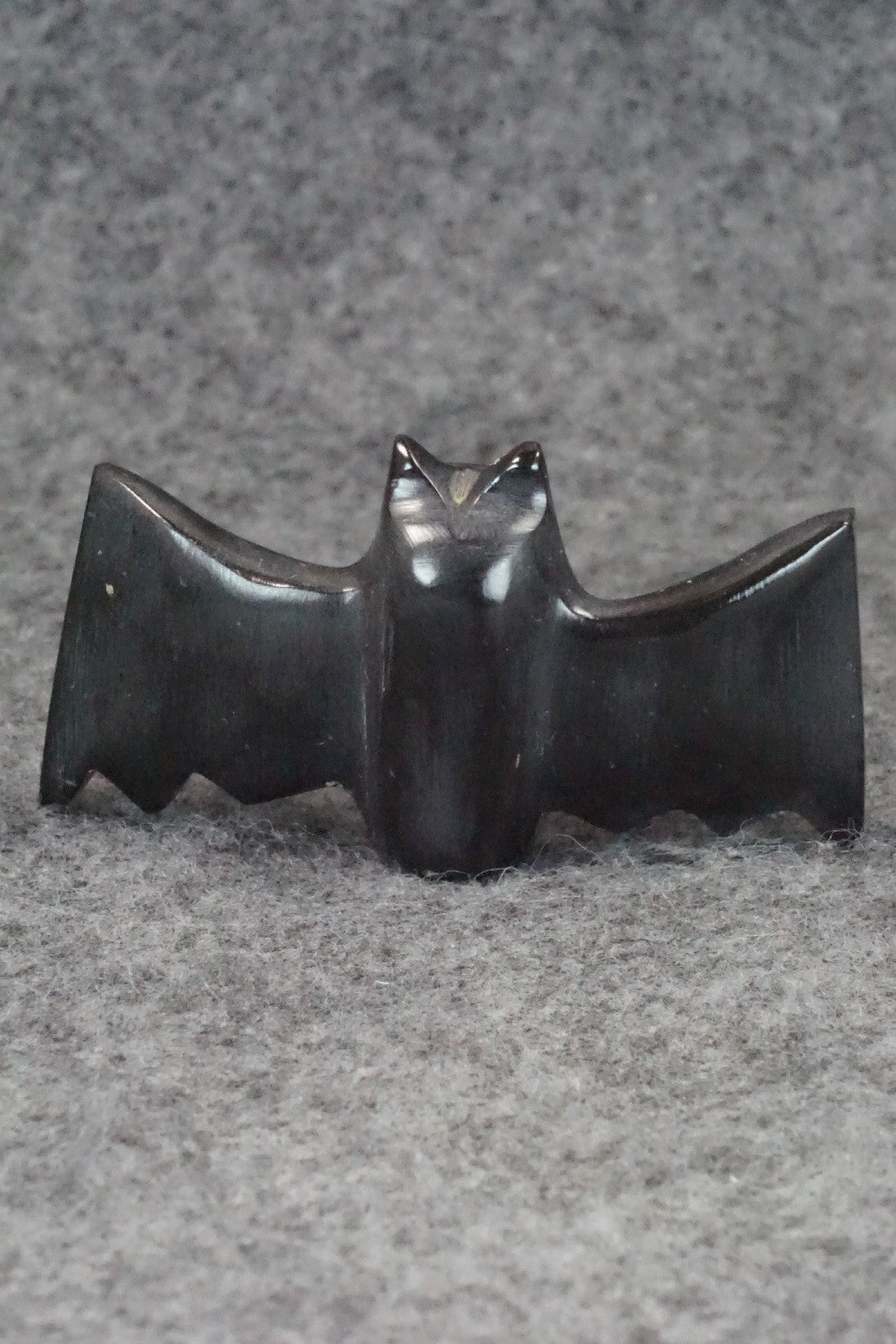 Bat Zuni Fetish Carving - Tim Lementino