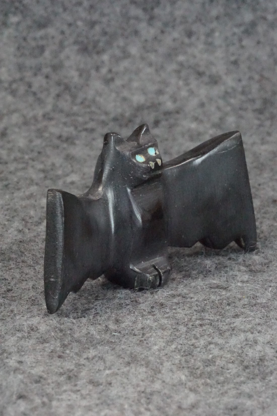 Bat Zuni Fetish Carving - Tim Lementino