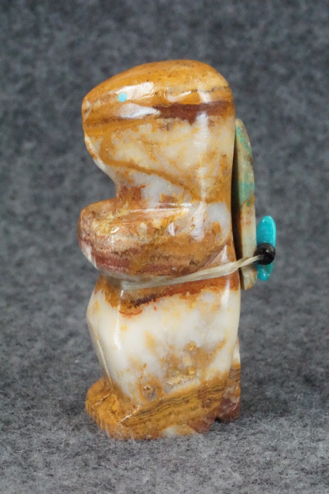 Otter Zuni Fetish Carving - Alex Tsethlikai