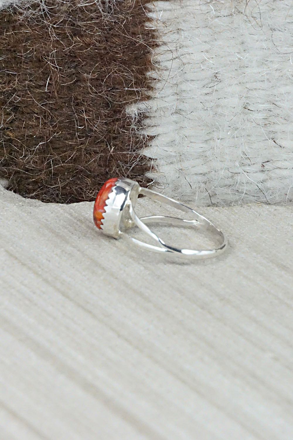 Spiny Oyster & Sterling Silver Ring - Robert Martinez - Size 7.25