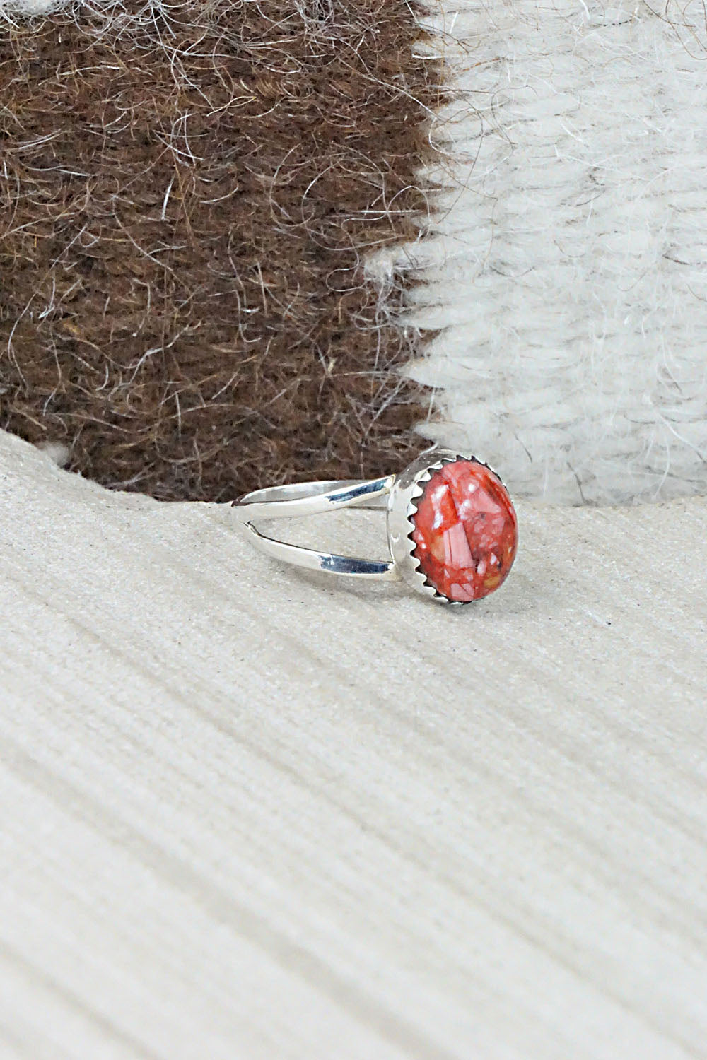Spiny Oyster & Sterling Silver Ring - Robert Martinez - Size 7.25