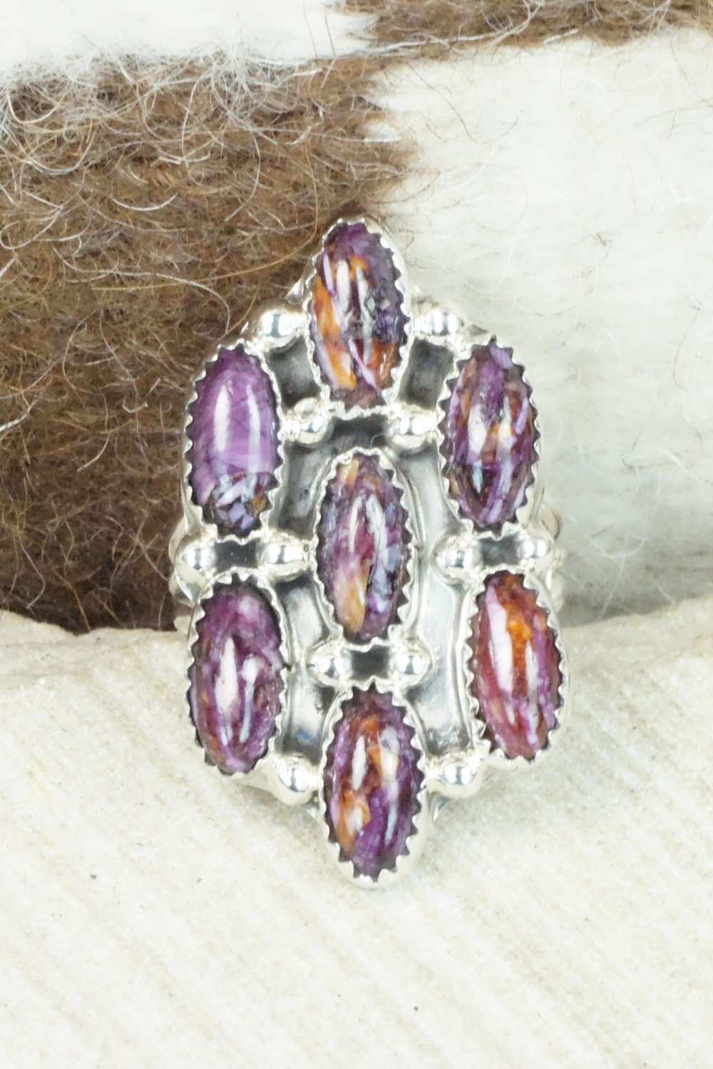 Spiny Oyster & Sterling Silver Ring - Roberts Begay - Size 8.5