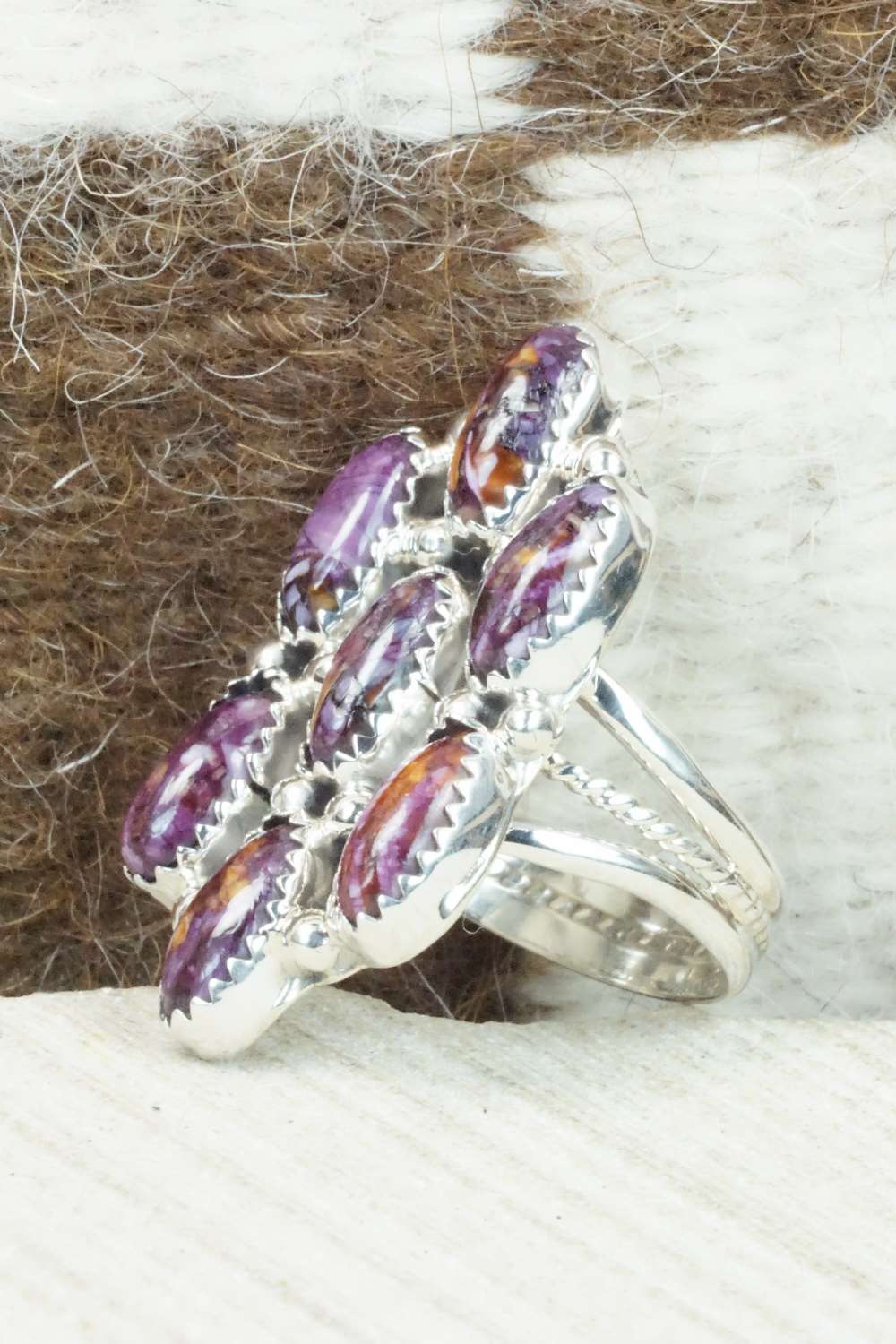 Spiny Oyster & Sterling Silver Ring - Roberts Begay - Size 8.5