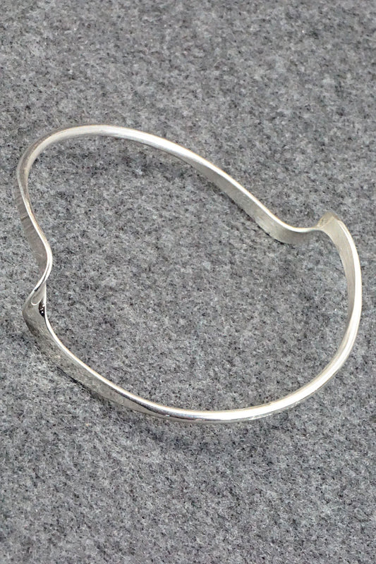 Sterling Silver Bangle Bracelet - Elaine Tahe