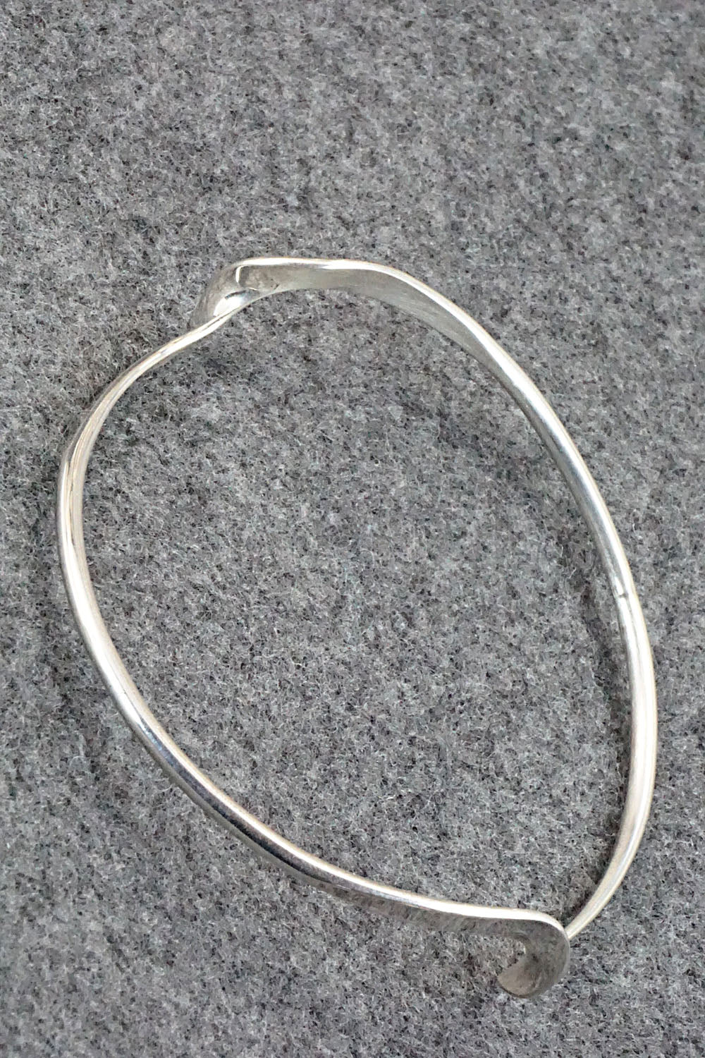 Sterling Silver Bangle Bracelet - Elaine Tahe