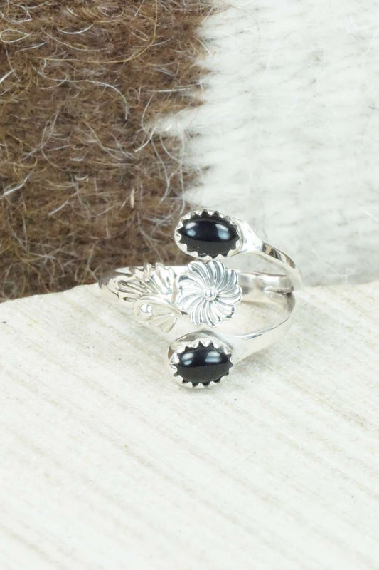 Onyx and Sterling Silver Ring - Roger Pino - Size 6.5