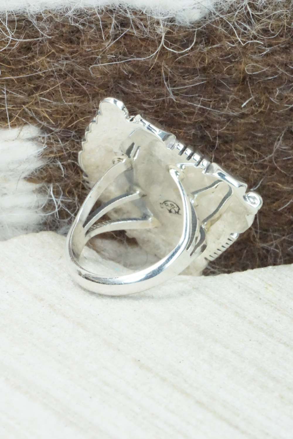 Spiny Oyster & Sterling Silver Ring - Daniel Benally - Size 5